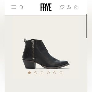 Frye Sacha Moto Shortie 7.5